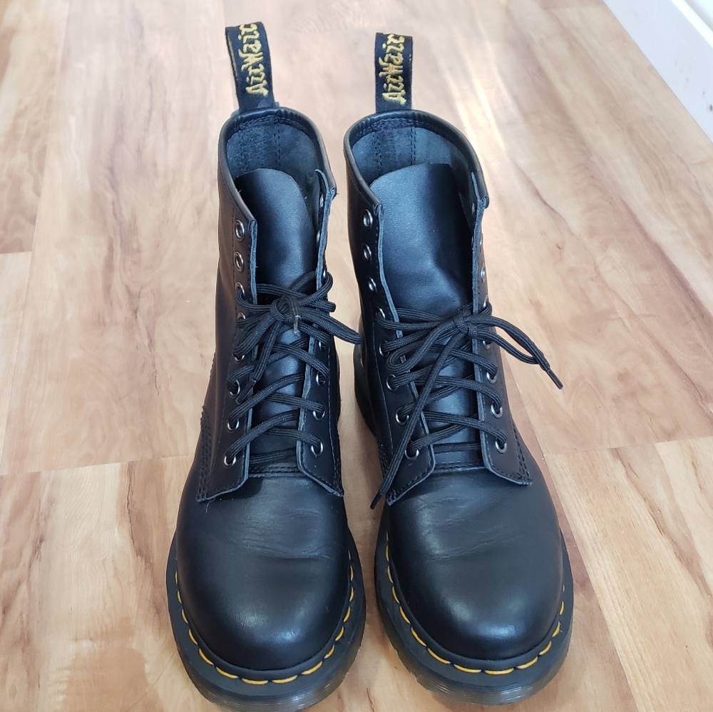 Dr. Martens 1460 Smooth Black